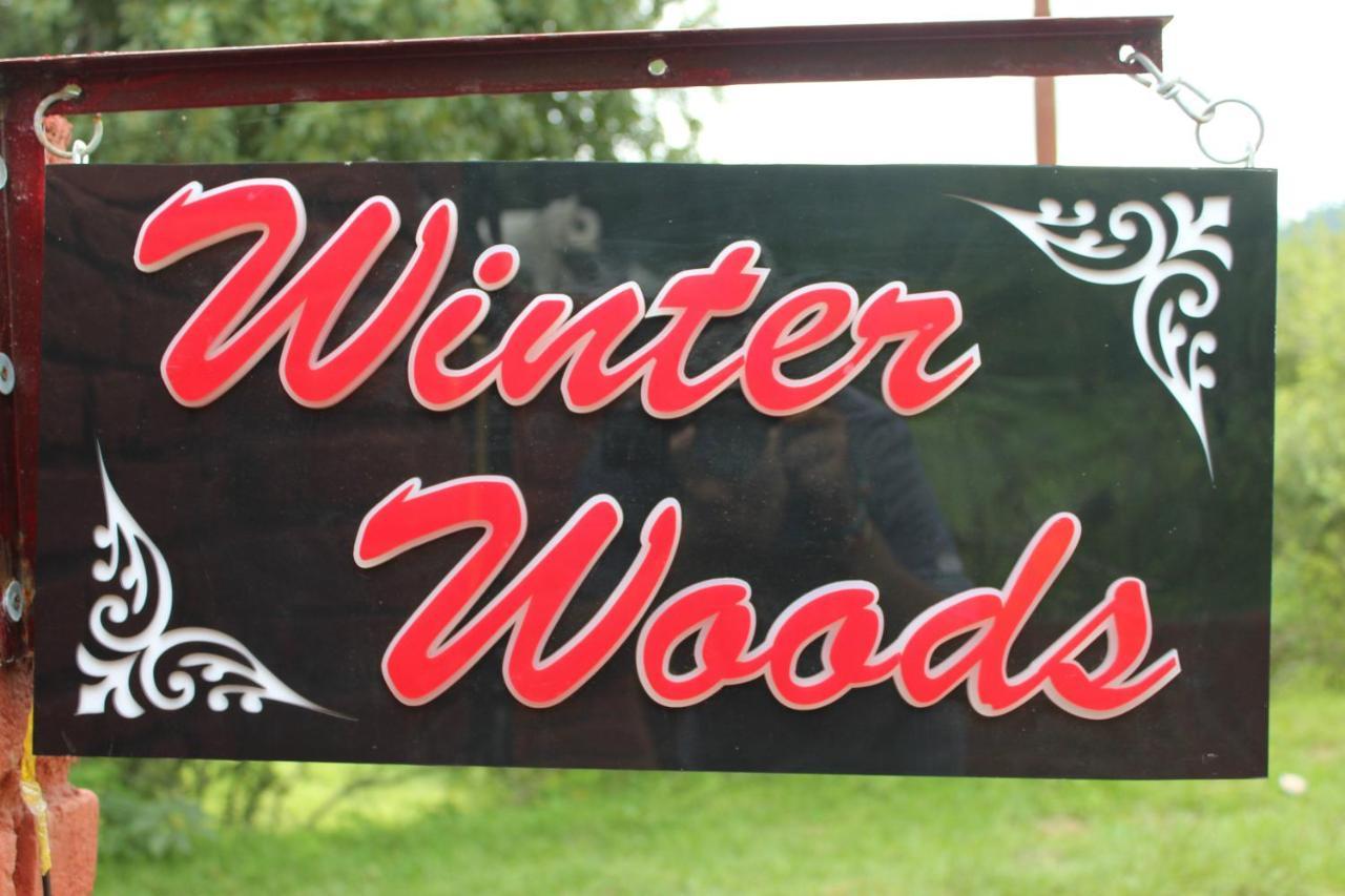 Winter Woods Cottages - 3-Bedroom Homestay Shitlakhet ภายนอก รูปภาพ